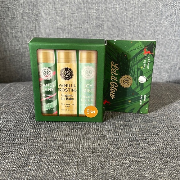 Other - Woolzies - Organic - Let It Glow Lip Balm Set - 3ct